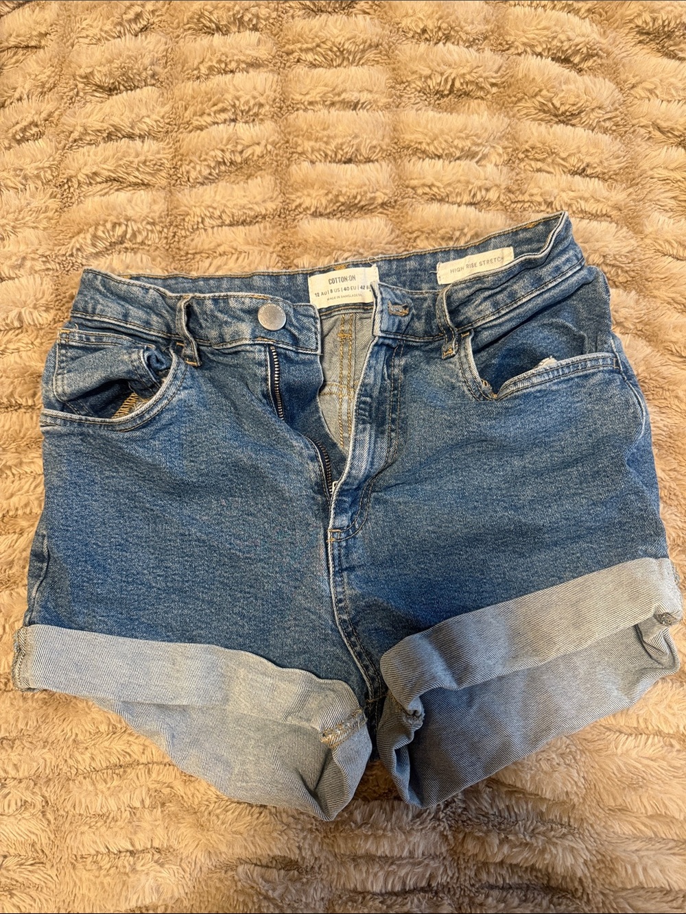 COTTON ON SIZE 8 Classic Blue Denim Roll-Cuff Women's Shorts